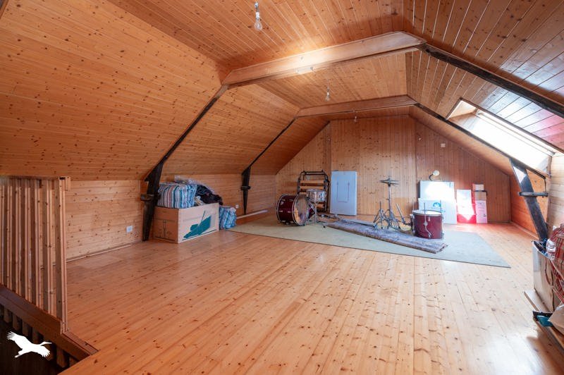 Vente Maison CAUDAN - 6 pièces -250 m² - (56850)