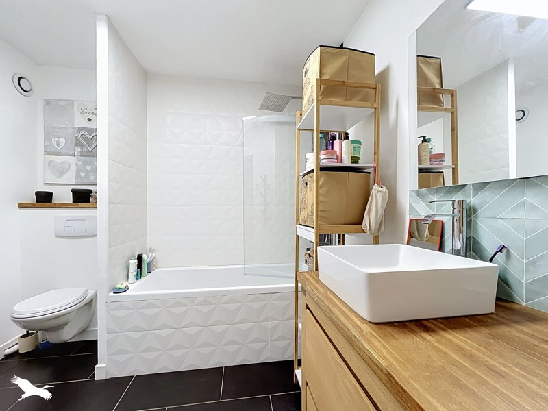 Vente Appartement HENNEBONT - 4 pièces -83 m² - (56700)