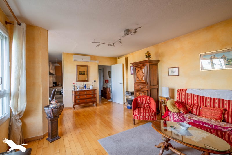 Vente Appartement BLAGNAC - 3 pièces -75 m² - (31700)