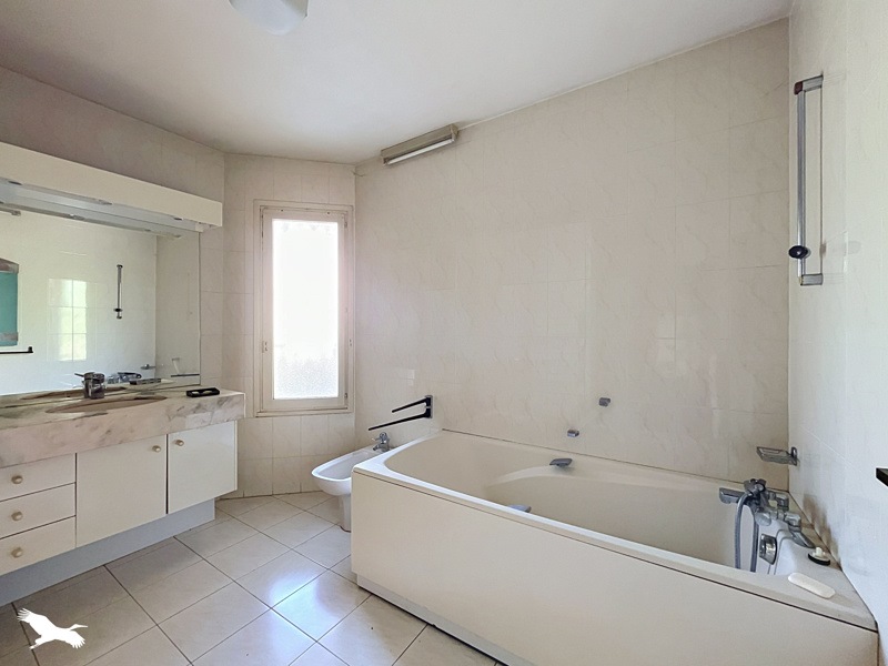 Vente Maison BLAGNAC - 7 pièces -160 m² - (31700)