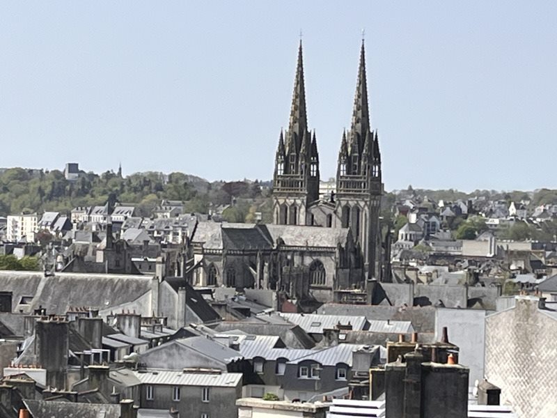 Vente Appartement QUIMPER - 3 pièces -84 m² - (29000)