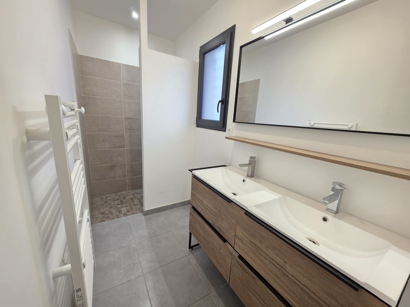 Vente Maison VENDARGUES - 5 pièces -111 m² - (34740)