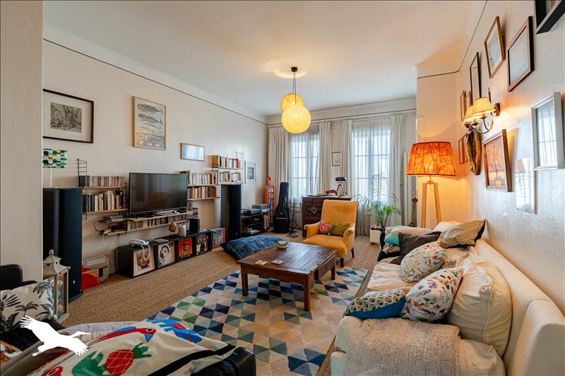 Vente Maison SOYAUX - 8 pièces -220 m² - (16800)