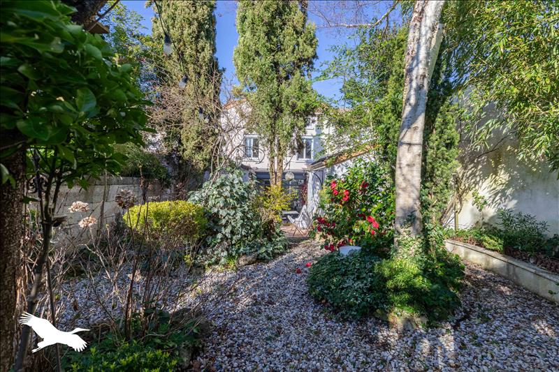 Vente Maison SOYAUX - 8 pièces -220 m² - (16800)