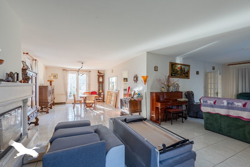 Vente Maison DIGNAC - 7 pièces -227 m² - (16410)