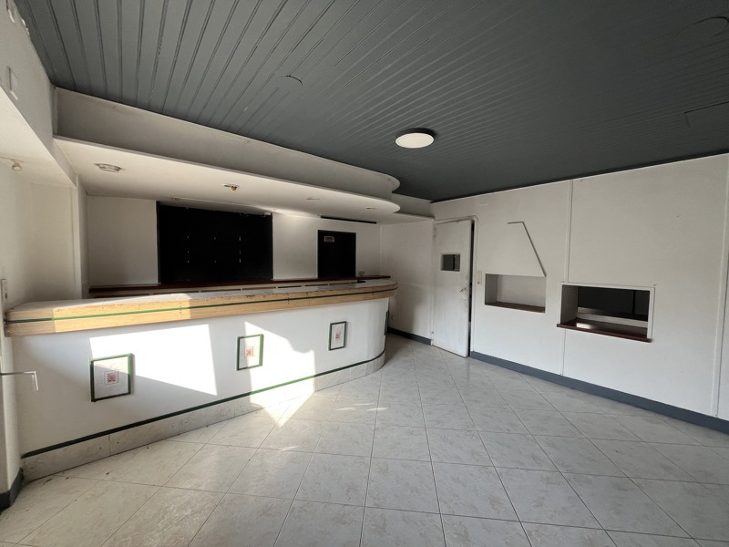 Vente Immeuble CHAMPNIERS - -  250 m² - (16430)