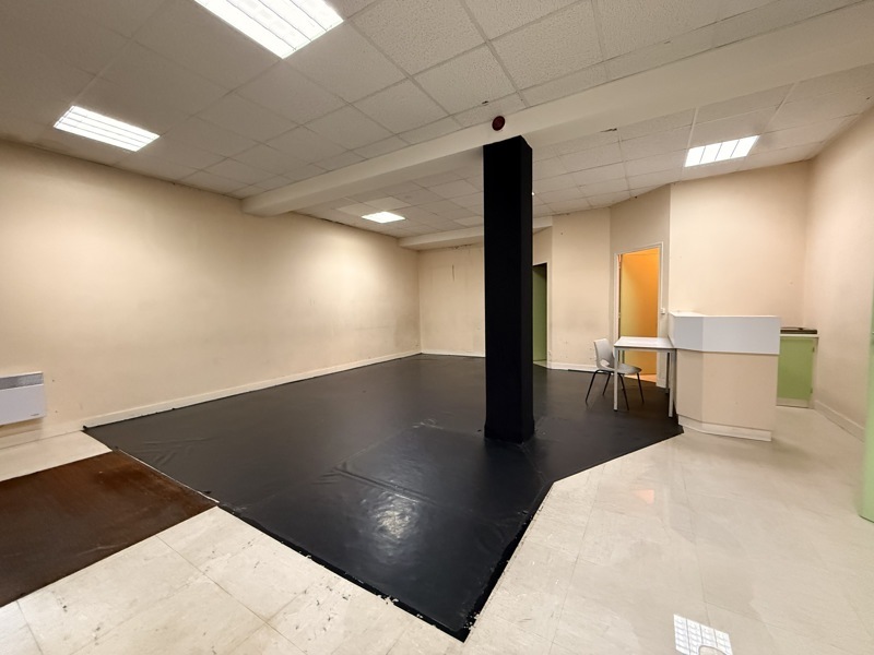 Vente Immeuble SOYAUX - -  396 m² - (16800)