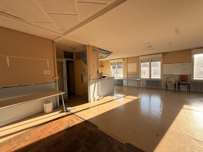 Vente Immeuble SOYAUX - -  396 m² - (16800)