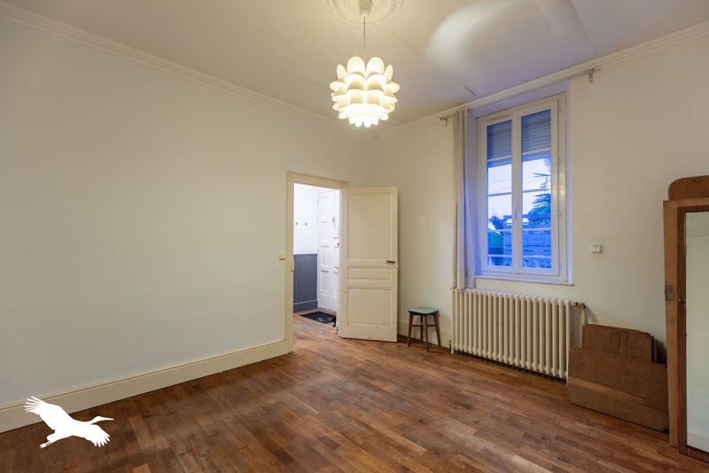 Vente Maison SOYAUX - 5 pièces -144 m² - (16800)