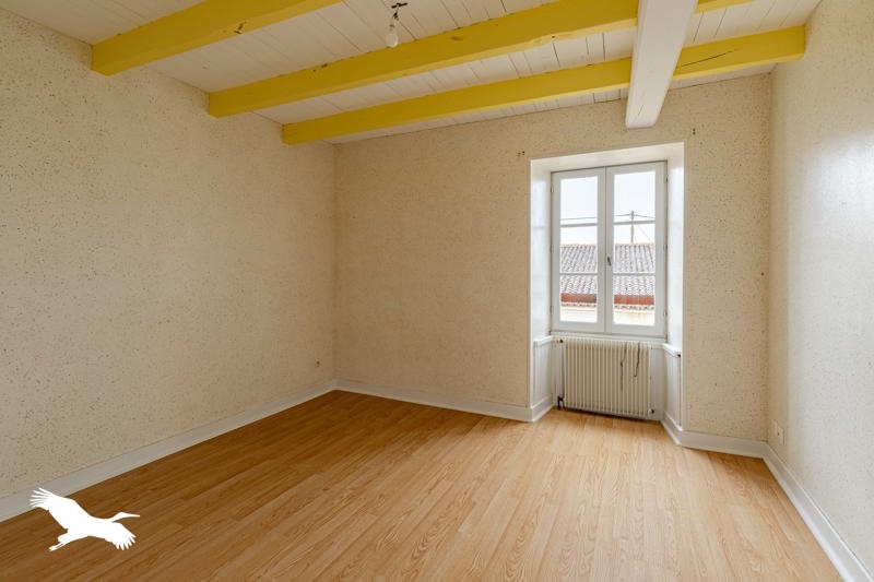 Vente Maison VOUZAN - 4 pièces -105 m² - (16410)