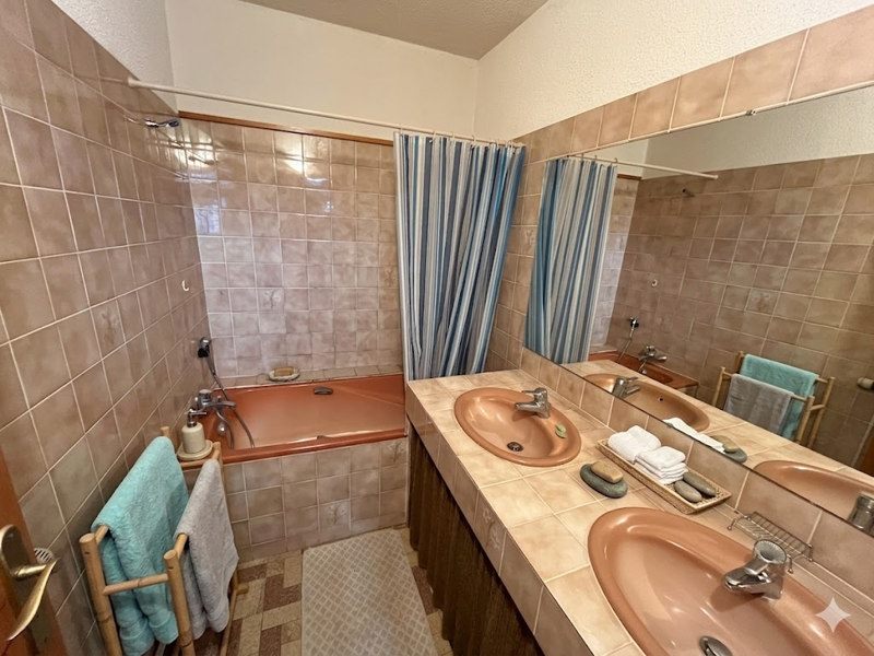 Vente Maison VOUZAN - 4 pièces -145 m² - (16410)