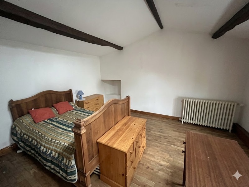 Vente Maison VOUZAN - 4 pièces -145 m² - (16410)