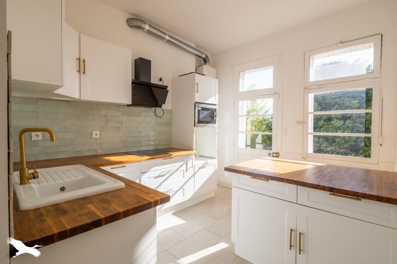 Vente Maison SOYAUX - 7 pièces -176 m² - (16800)