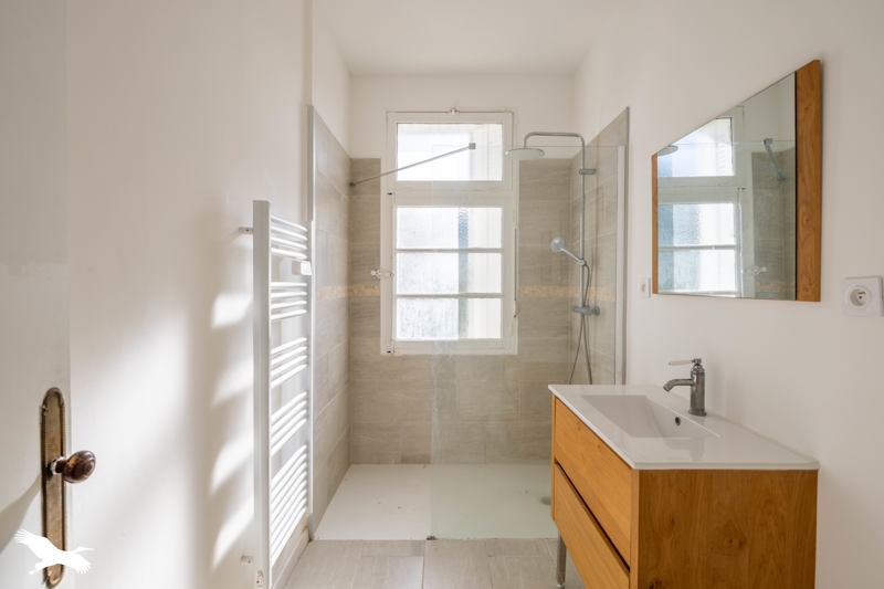 Vente Maison SOYAUX - 7 pièces -176 m² - (16800)