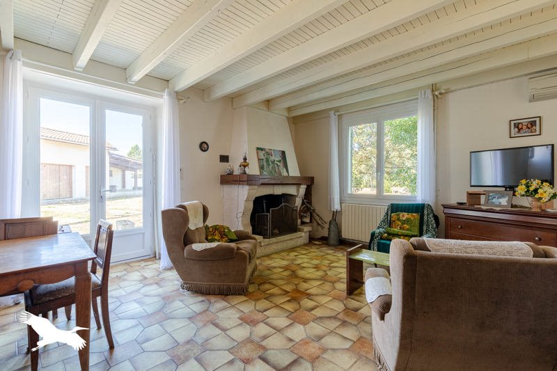 Vente Maison Garat - 5 pièces -133 m² - (16410)