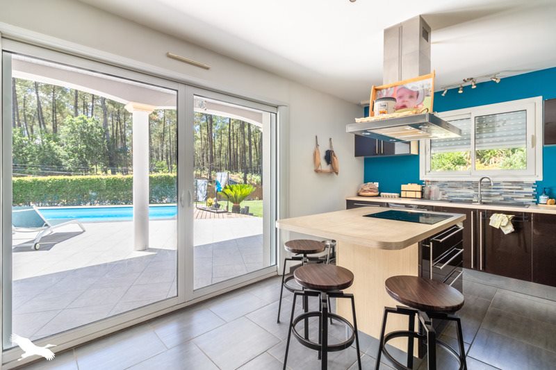 Vente Maison RION DES LANDES - 6 pièces -141 m² - (40370)
