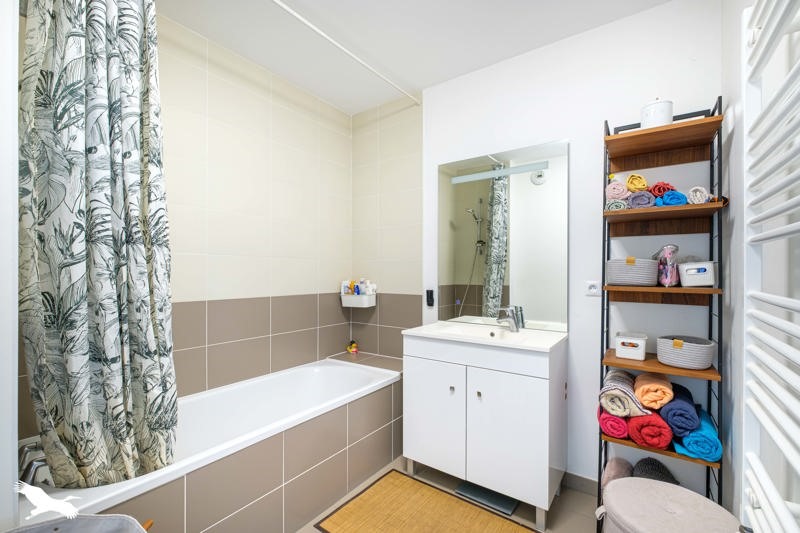 Vente Appartement VILLEURBANNE - 3 pièces -61 m² - (69100)