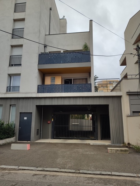 Vente Parking VILLEURBANNE - -  13 m² - (69100)