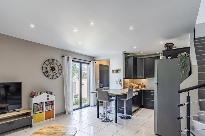 Vente Maison VILLEURBANNE - 4 pièces -82 m² - (69100)