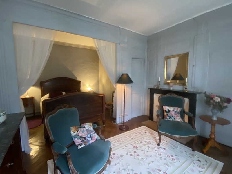 Vente Maison VALENCAY - 15 pièces -344 m² - (36600)