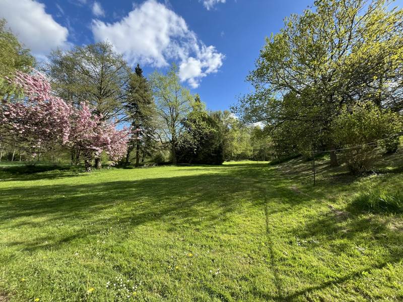 Vente Maison VALENCAY - 11 pièces -401 m² - (36600)