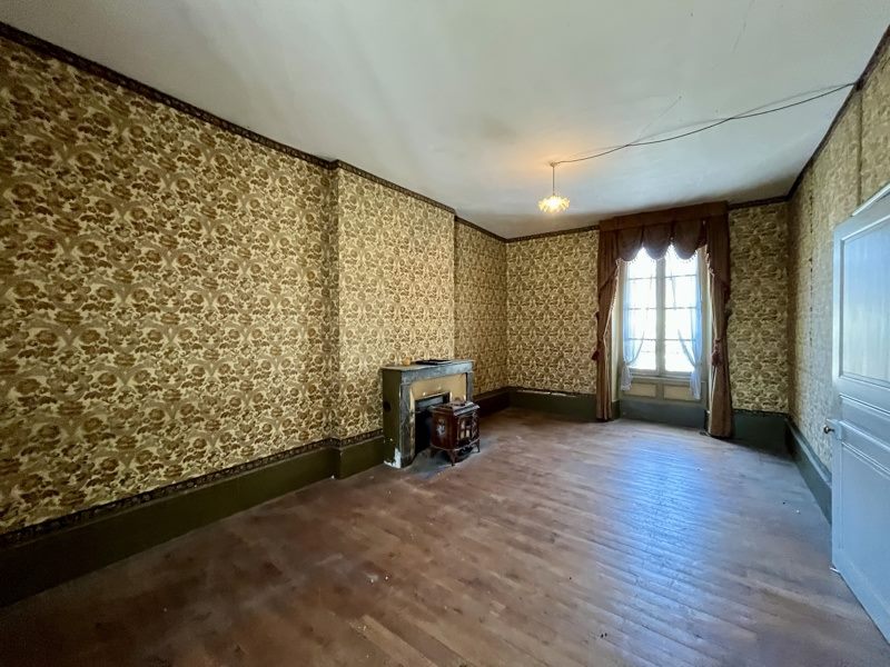Vente Maison VALENCAY - 10 pièces -258 m² - (36600)
