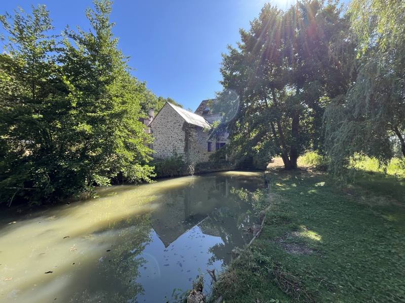 Vente Maison ANJOUIN - 7 pièces -254 m² - (36210)
