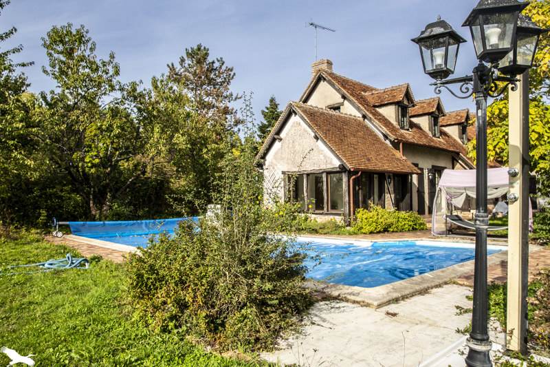 Vente Maison POULAINES - 11 pièces -247 m² - (36210)