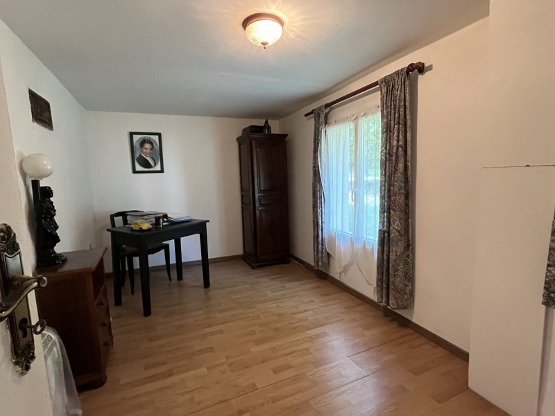 Vente Maison LUCAY LE MALE - 10 pièces -480 m² - (36360)