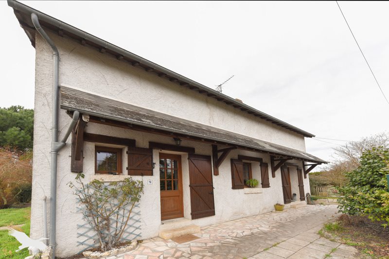 Vente Maison COUR CHEVERNY - 7 pièces -158 m² - (41700)