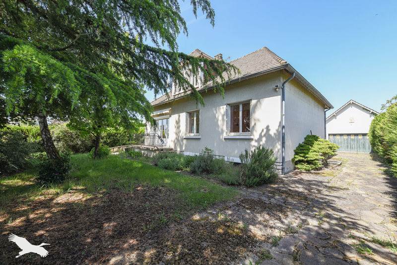 Vente Maison COUR CHEVERNY - 6 pièces -132 m² - (41700)