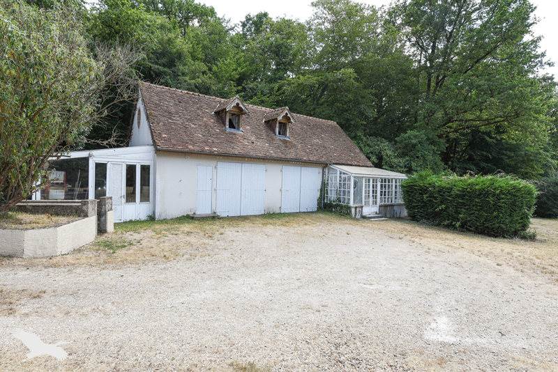 Vente Maison COUR CHEVERNY - 8 pièces -264 m² - (41700)