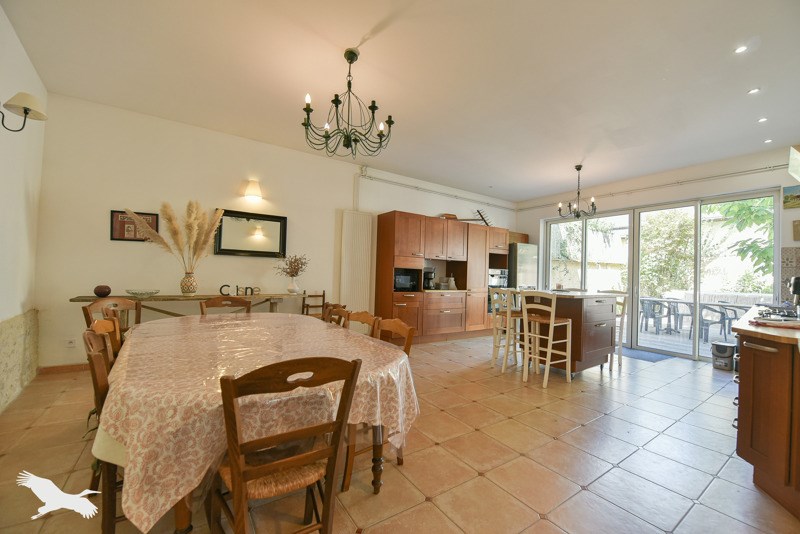 Vente Maison COUR CHEVERNY - 8 pièces -201 m² - (41700)