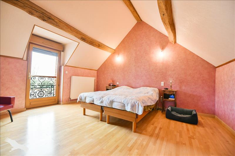 Vente Maison MONT PRES CHAMBORD - 8 pièces -328,2 m² - (41250)