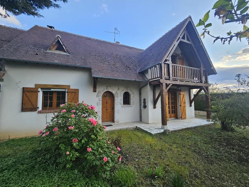 Maison 5 pièces 172 m² · à Vineuil · 172 m² · 345 000 €