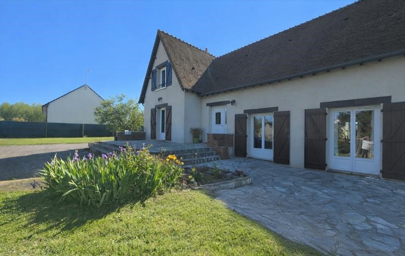Maison 6 pièces 176 m² · à Huisseau-sur-Cosson · 176 m² · 305 000 €