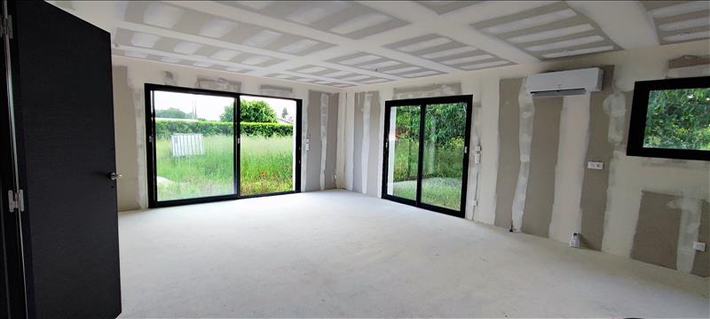 Vente Maison ST AIGULIN - 6 pièces -110 m² - (17360)