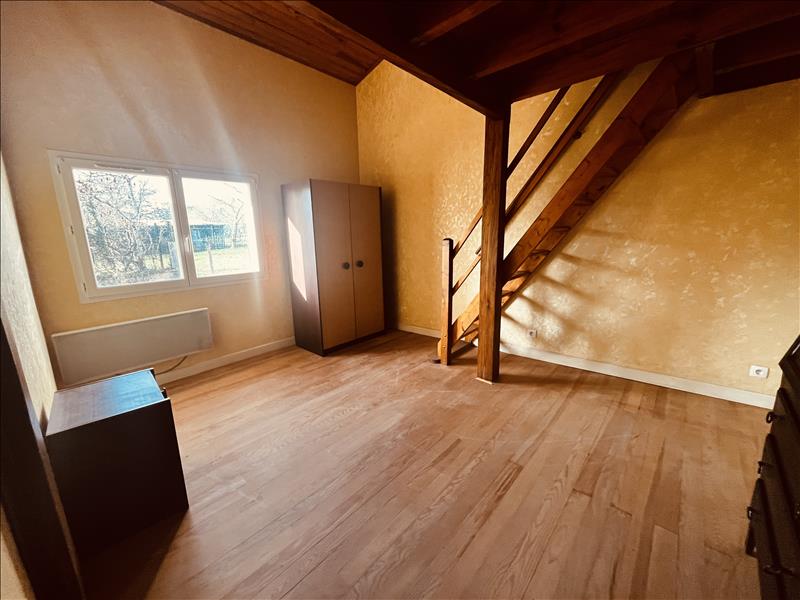 Vente Maison ST MARTIN DE COUX - 7 pièces -132 m² - (17360)