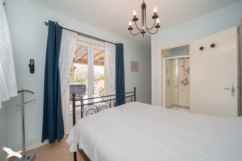 Vente Maison LA BARDE - 6 pièces -105 m² - (17360)