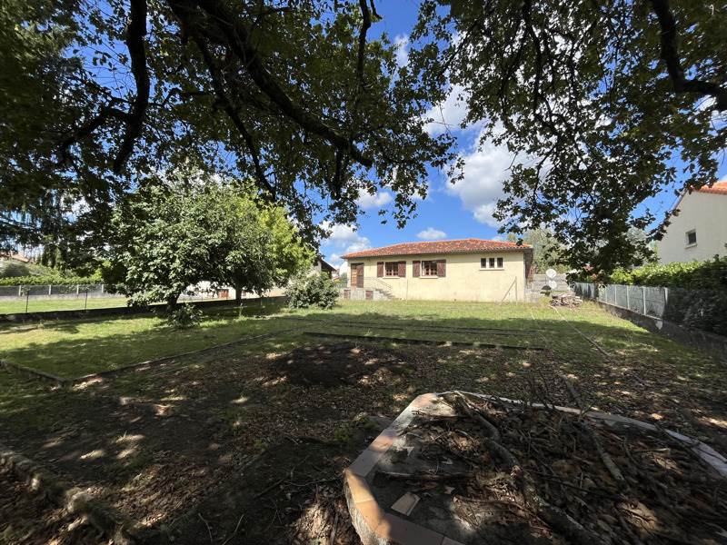 Vente Maison LA ROCHE CHALAIS - 4 pièces -79 m² - (24490)