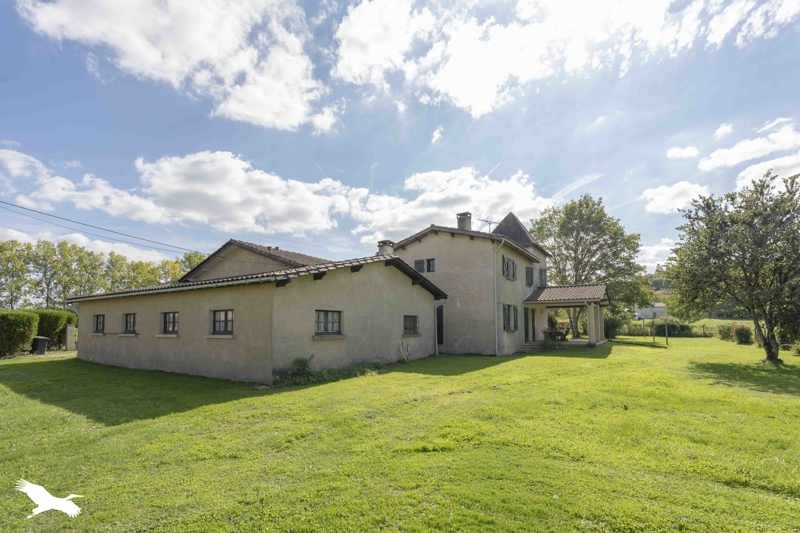 Vente Maison PARCOUL CHENAUD - 7 pièces -211 m² - (24410)