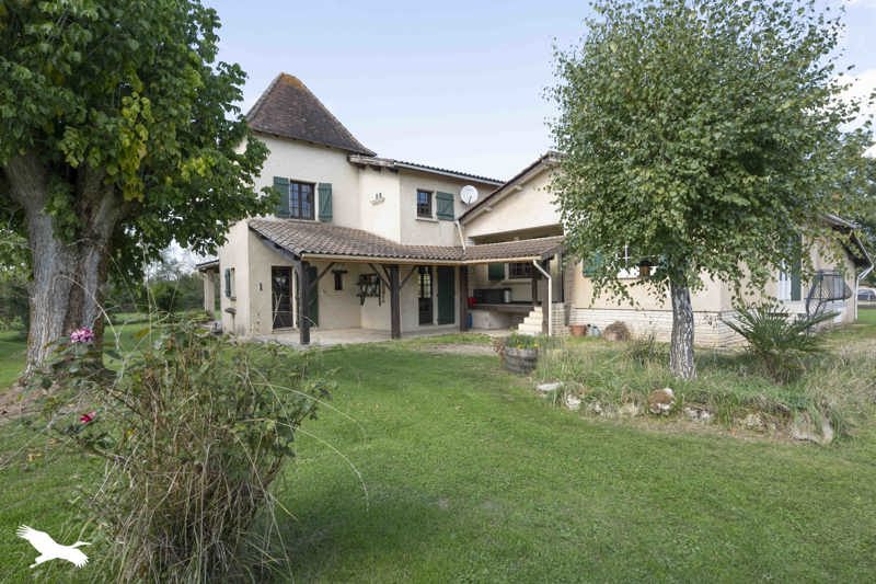 Vente Maison PARCOUL CHENAUD - 7 pièces -211 m² - (24410)