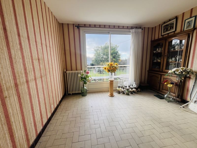 Vente Maison Saint-Aigulin - 6 pièces -132 m² - (17360)