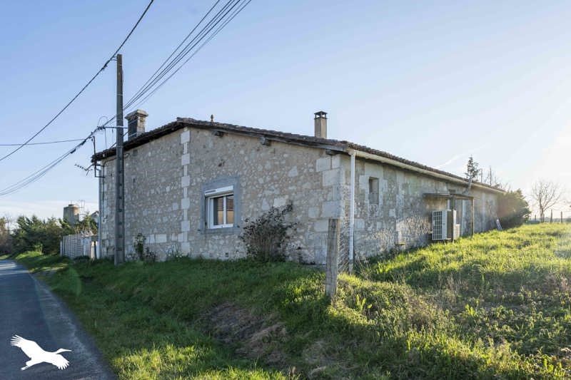 Vente Maison LA GENETOUZE - 4 pièces -135 m² - (17360)