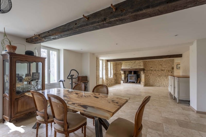 Vente Maison ST MARTIN DE COUX - 5 pièces -147 m² - (17360)
