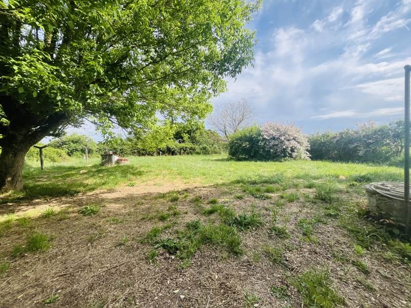 Vente Maison ST AIGULIN - 6 pièces -127 m² - (17360)
