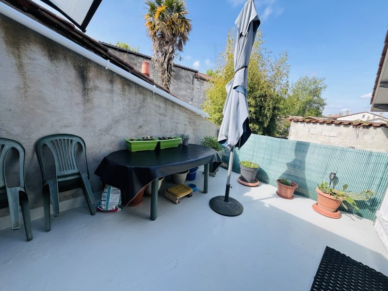 Vente Immeuble LA ROCHE CHALAIS - -  508 m² - (24490)