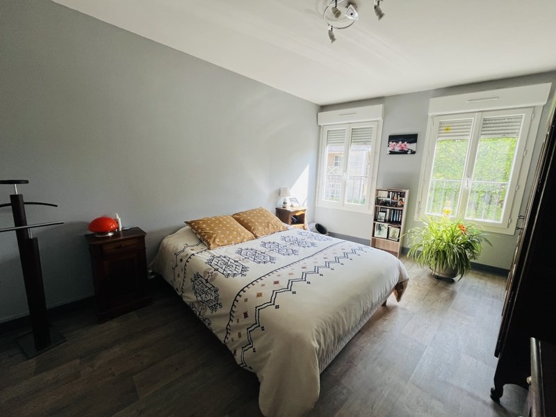 Vente Immeuble LA ROCHE CHALAIS - -  508 m² - (24490)