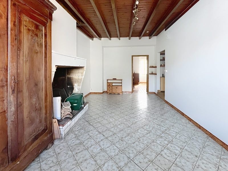 Vente Maison LA ROCHE CHALAIS - 1 pièce -58 m² - (24490)