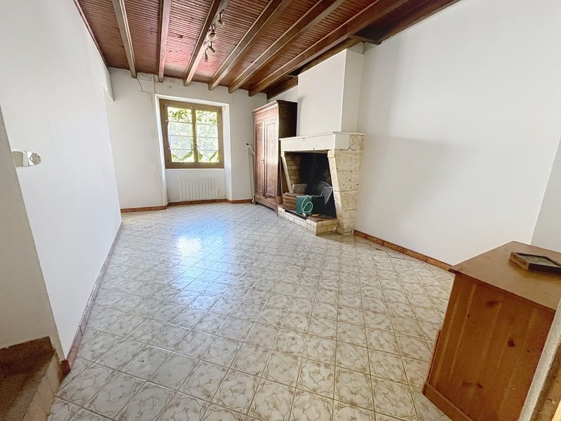 Vente Maison LA ROCHE CHALAIS - 1 pièce -58 m² - (24490)